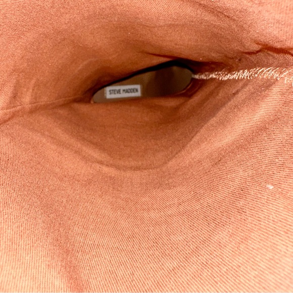 Steve Madden Kinga Knee High Boots
Snake print - Picture 13 of 14